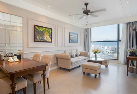 APARTMENT 2 BED ROOM LUXURY NEAR BEACH 1610