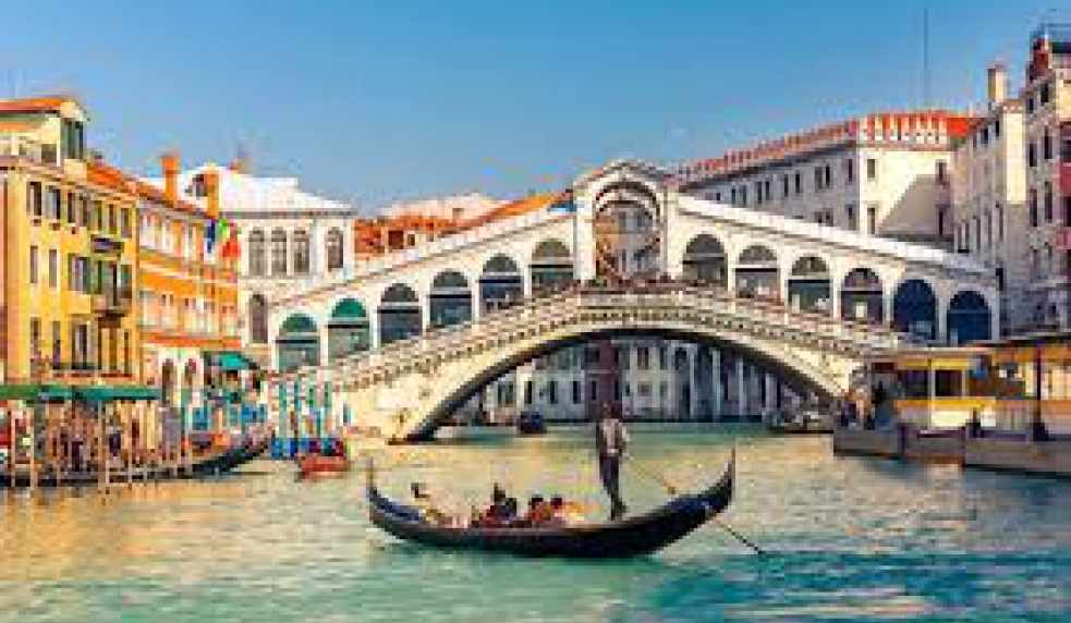 CHÂU ÂU : PHÁP - THỤY SỸ - Ý - VATICAN 9N8Đ