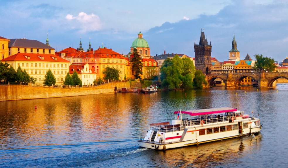 TPHCM -ĐÔNG ÂU 5 Nước ĐỨC - ÁO - HUNGARY - SLOVAKIA - SÉC 10N9D